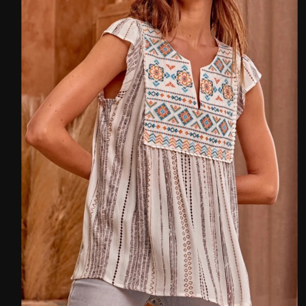 Savanna Jane anthropology Summer Siesta Aztec hippie boho Embroidered Top